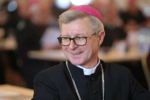 biskup arkadiusz okroj